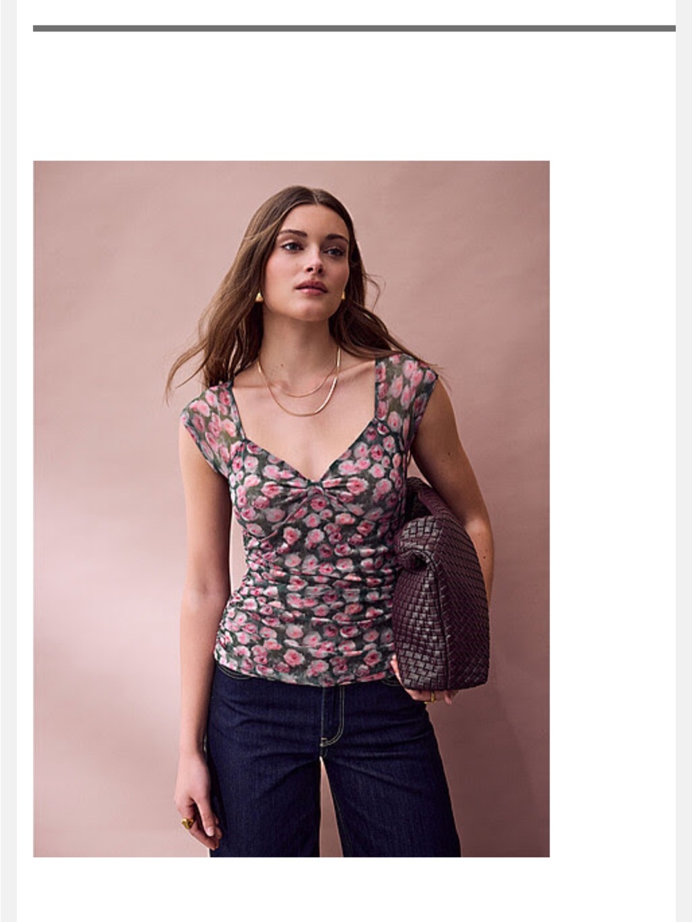 Like new Floral Ruched Cap-Sleeve Women’s Top in Dusty Rose